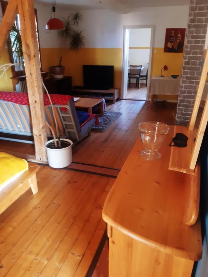 Ferienwohnung Casa Pinus Sol Gudensberg Exterior foto